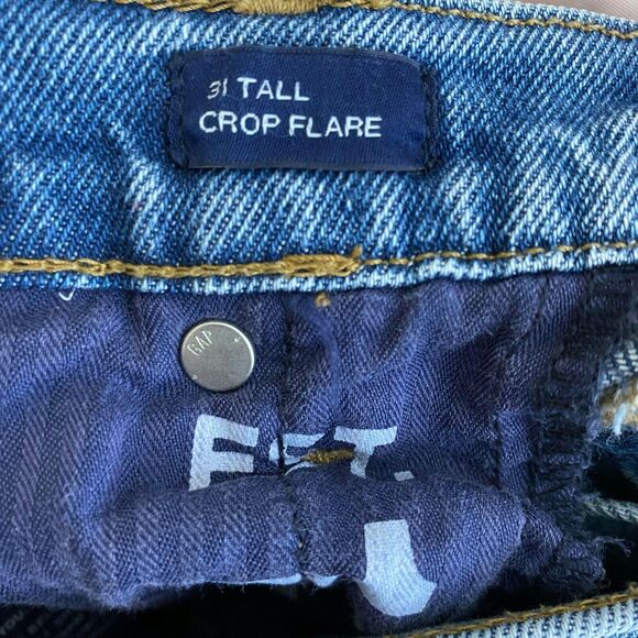 GAP Denim Light Wash Distressed Crop Flare Jeans Womens Size 31 Tall - Picture 8 of 10